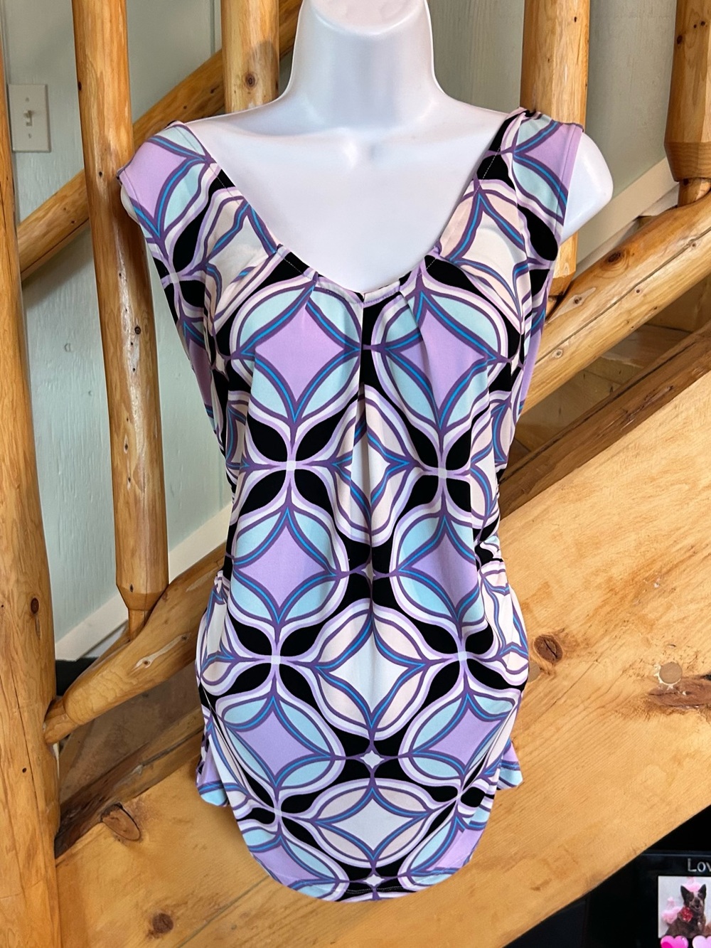 New York & Company Sleeveless Geometric Print Tank Top - Lavender & Aqua